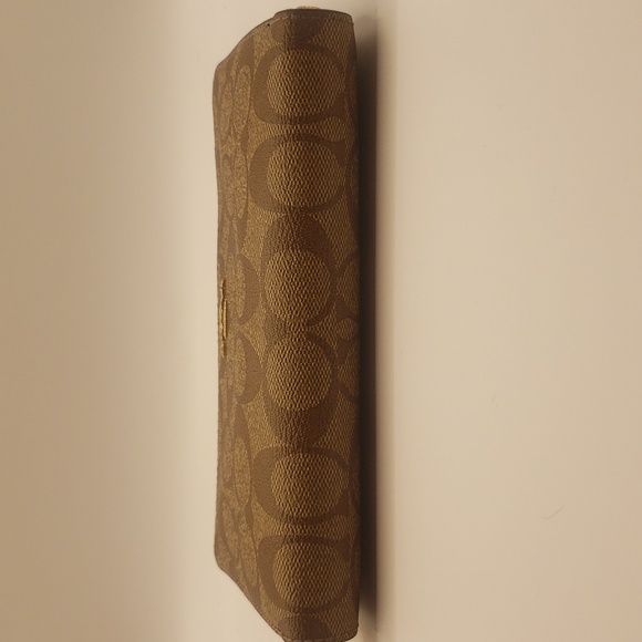 Coach wallet & wristlet - Picture 8 of 14